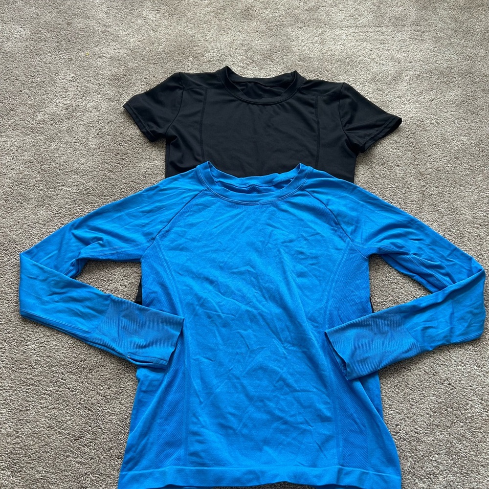 New Women’s Athletic Black and Blue Long Sleeve and Short Sleeve Top Set